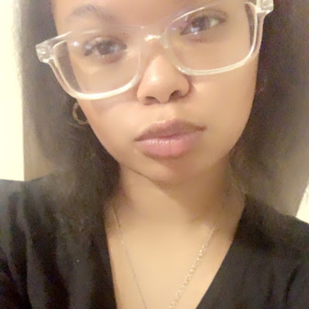 Meet your Posher, Joeliyah